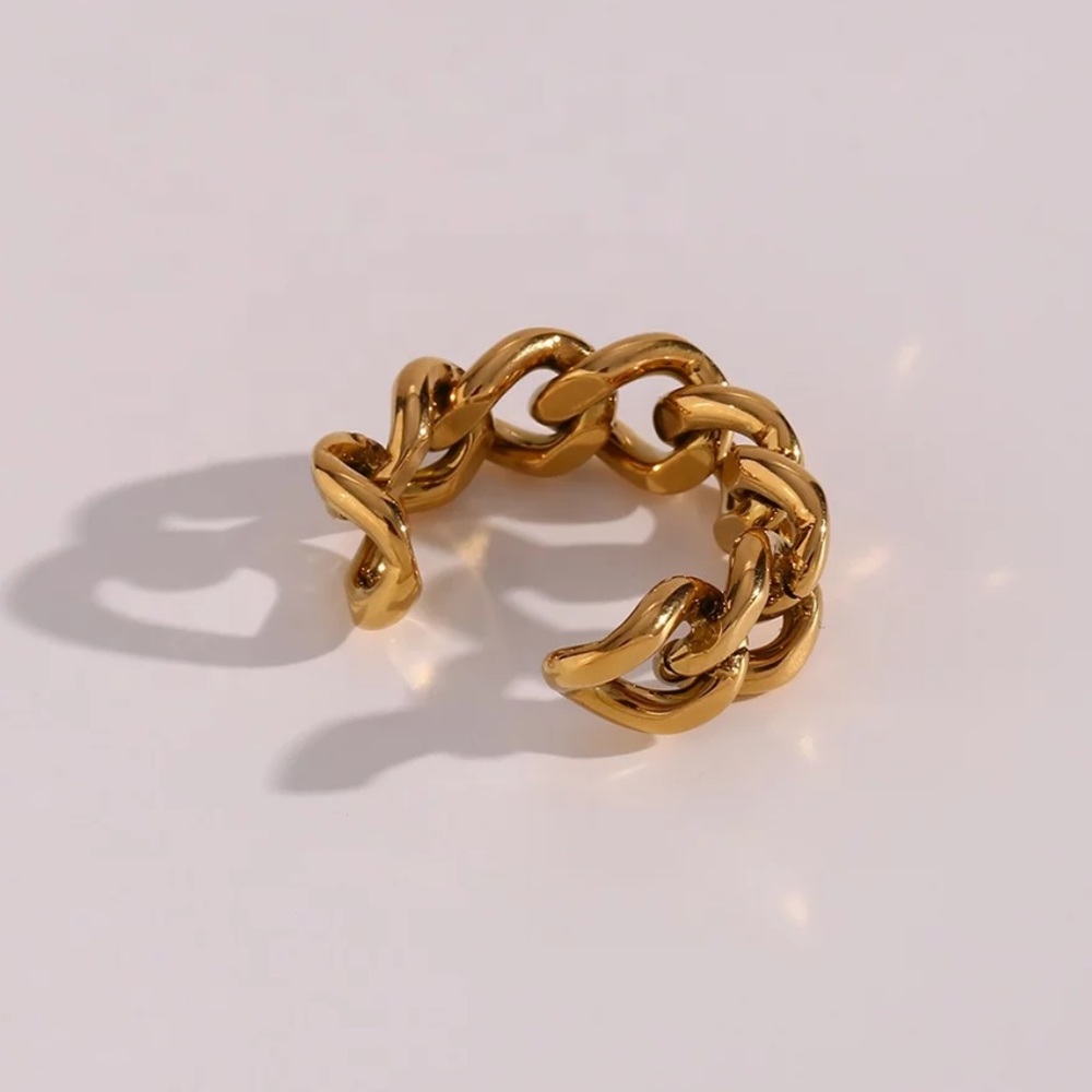 New Adjustable 18K Gold Chic Chunky Cuban Chain Ring, cute Ring, shiny Ring. - Picture 6 of 7